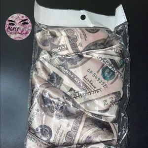 Money Bonnet